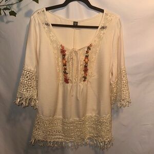 SHEIN Cream Boho Tie-Front Tunic with Embroidered Floral Trim